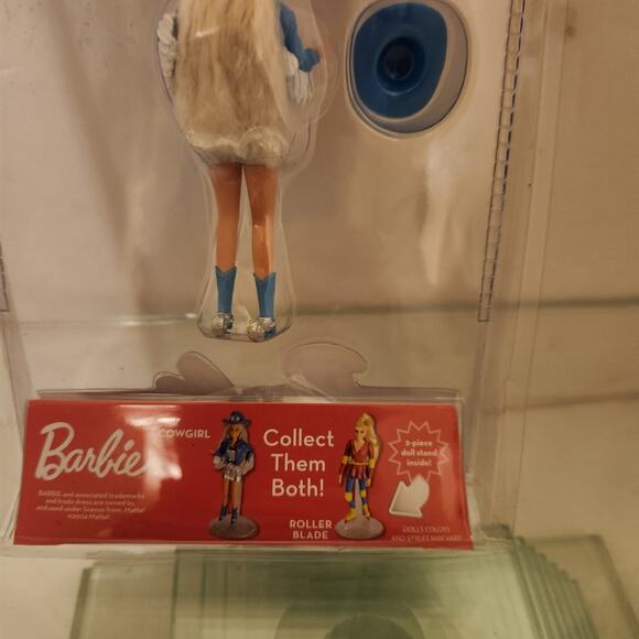 NIP Barbie Cowgirl Worlds Smallest Action - Picture 5 of 6